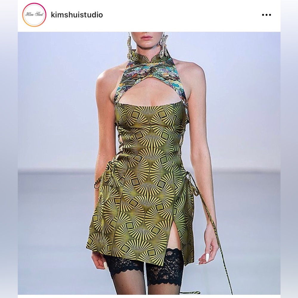 KIM SHUI Halter Brocade Qi Pao Dress